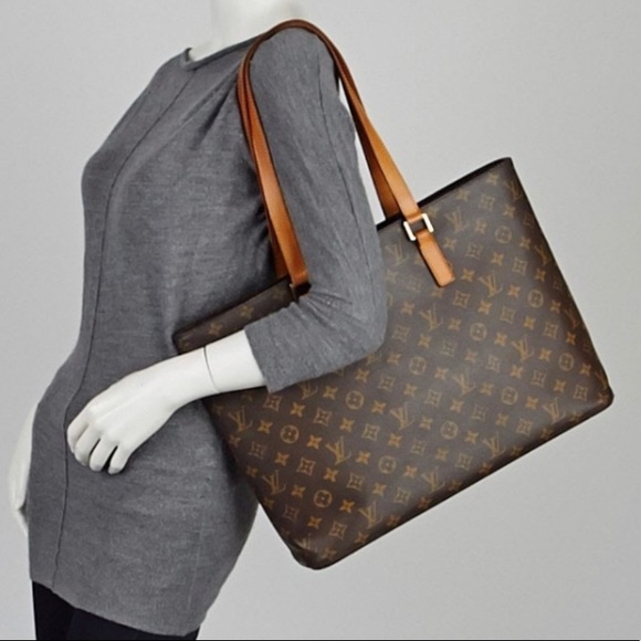 Louis Vuitton Handbags - RARE Authentic Louis Vuitton Luco Large Tote